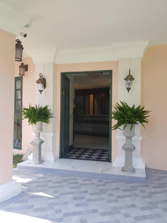 Hotel Rosy เชียงใหม่ ภายนอก รูปภาพ