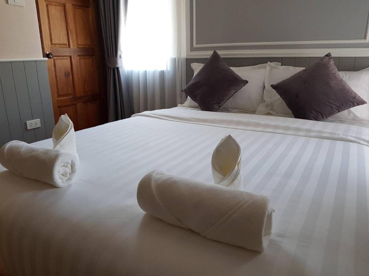 Hotel Rosy เชียงใหม่ ภายนอก รูปภาพ